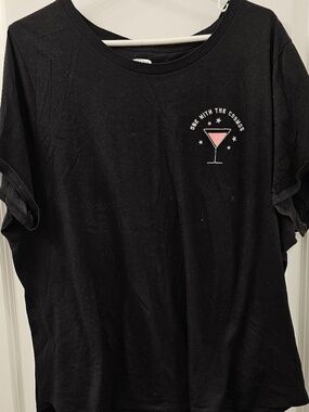 Old Navy “One with the Cosmos” Graphic Tee — XXL (Black)